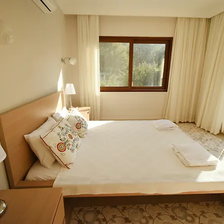 Kay1400 Hakan 4 Bedrooms * Oludeniz