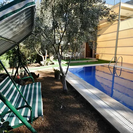 Kay1400 Hakan 4 Bedrooms